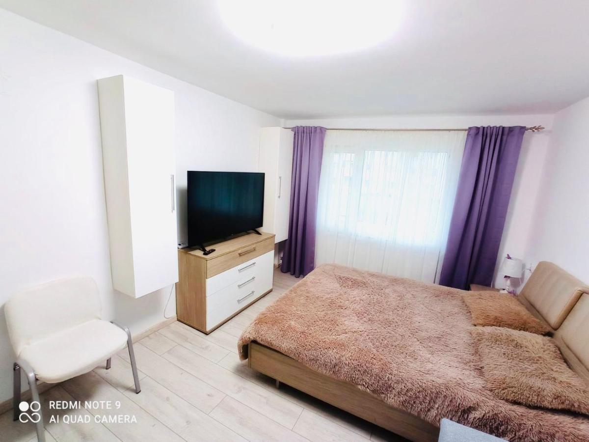 Apartmán Garsoniera Daniela Tîrgu Ocna Exteriér fotografie